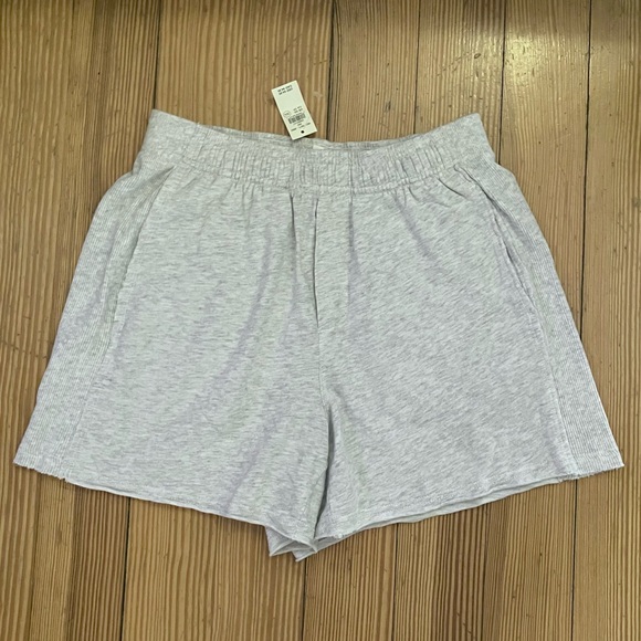 NWT Aerie Let Loose Fleece Shortie In Light Heather Grey Sz XS. - Picture 6 of 12
